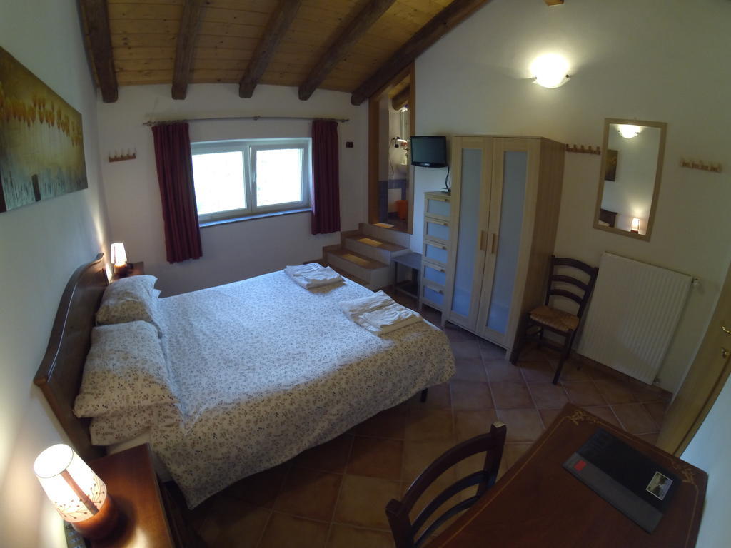 Al Campo Di Sotto Bed & Breakfast Buia Bilik gambar