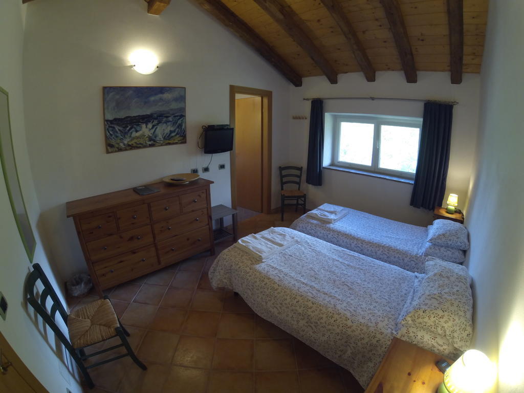 Al Campo Di Sotto Bed & Breakfast Buia Bilik gambar
