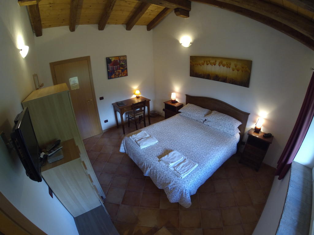 Al Campo Di Sotto Bed & Breakfast Buia Bilik gambar