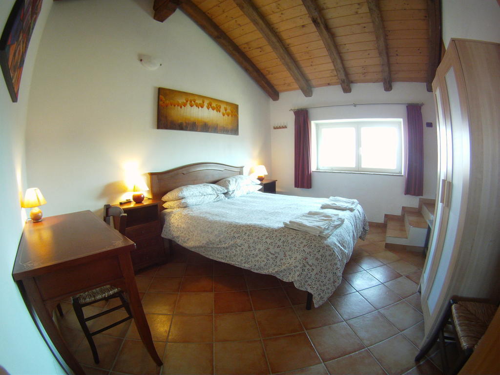 Al Campo Di Sotto Bed & Breakfast Buia Luaran gambar